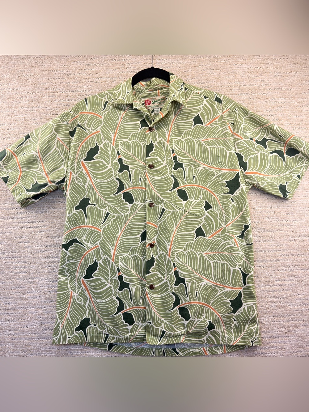 Hilo Hattie The Hawaiian Original Mens Floral Banana Leaf XS Hawaiian Shirt